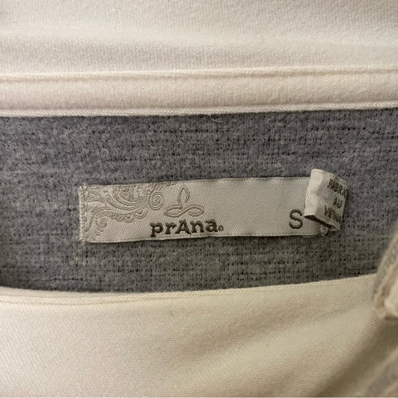 Prana Grey Pullover - Picture 5 of 6